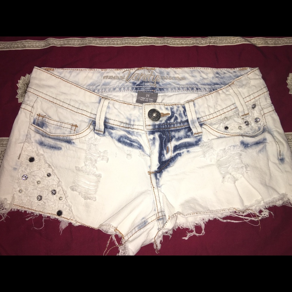 Vanity shorts